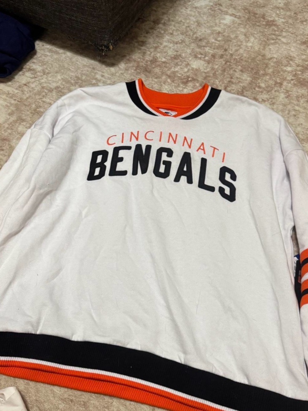 STARTER Cincinnati Bengals White Orange Black Crewneck Sweater
